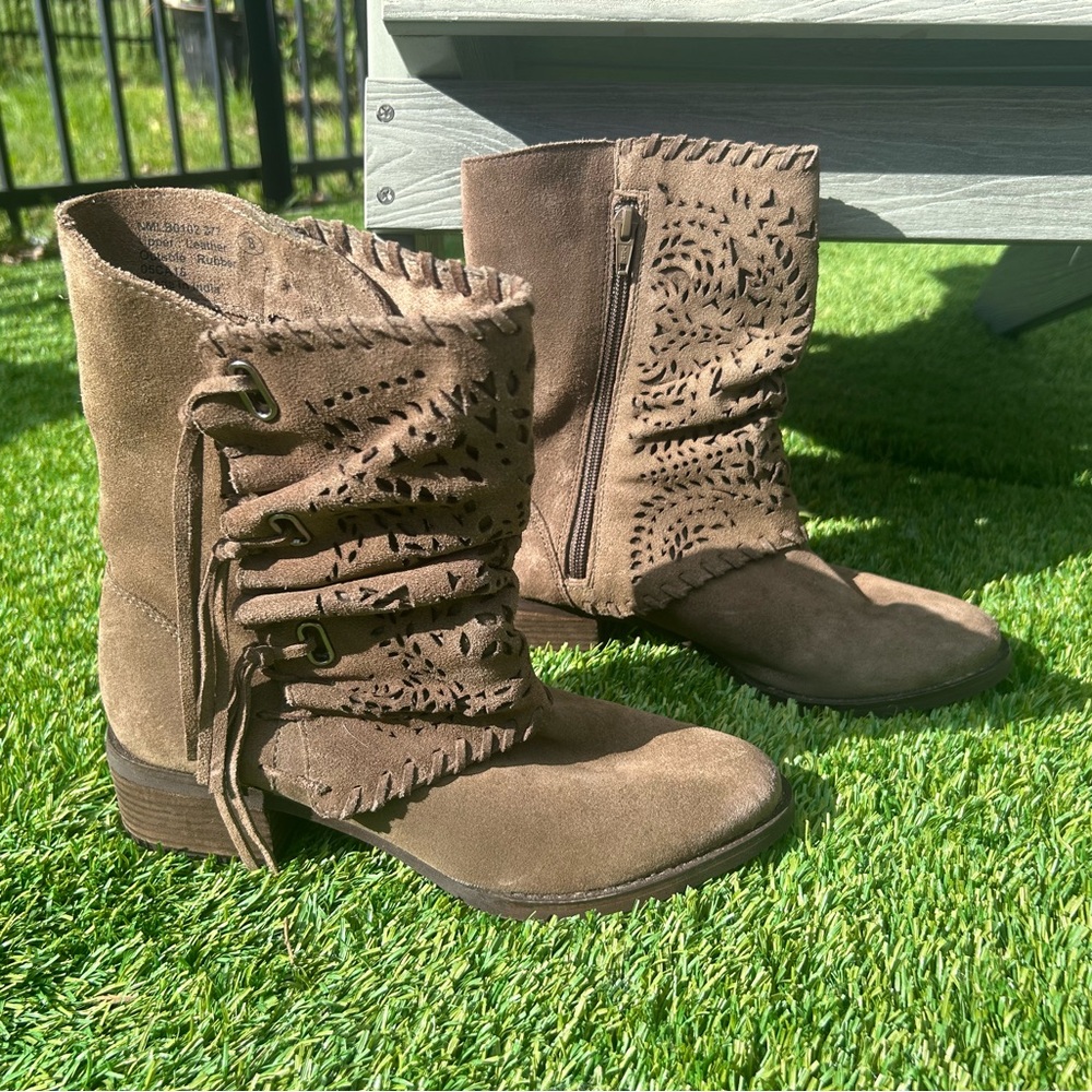 Naughty Monkey Vamp Phyer Suede Ankle Boots Laser Cut Pattern Women’s 8 Taupe